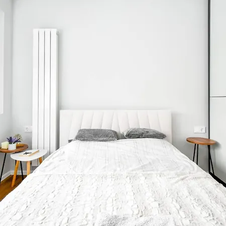 Apartment Luxury 1br Escape - Sleek Modern Design & Upscale